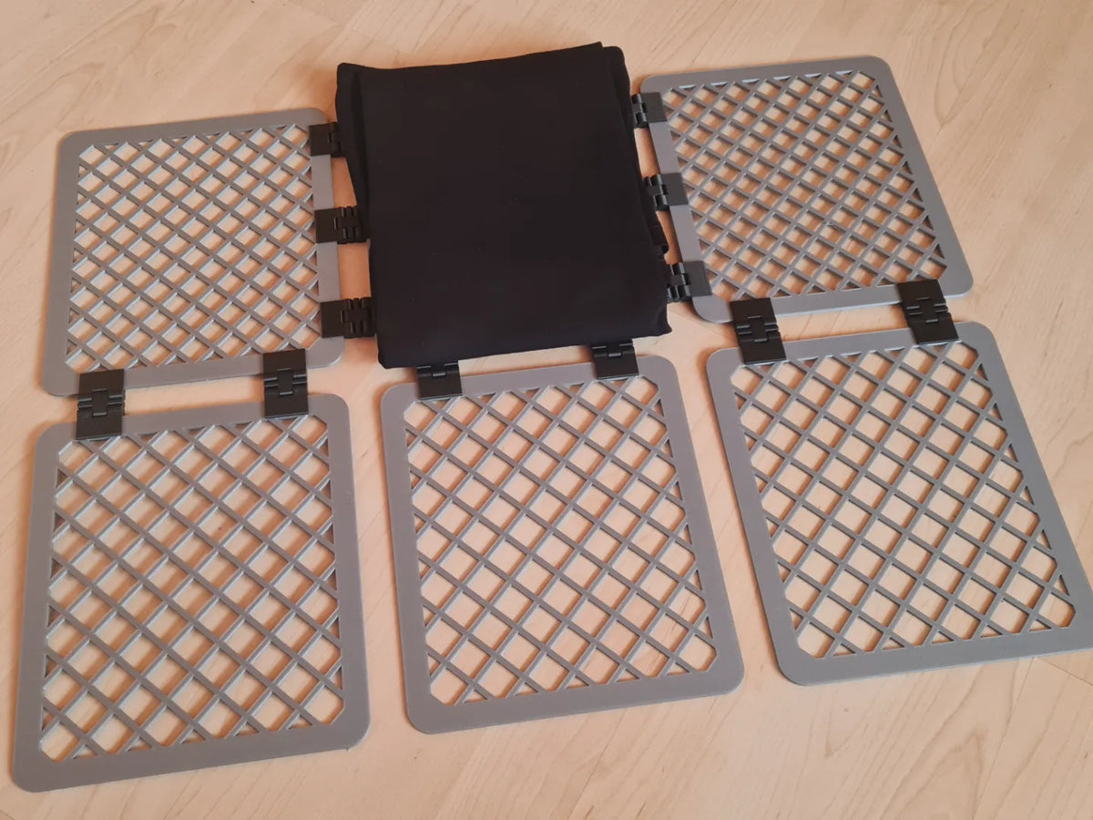 Laundry Folding Aid by mieb